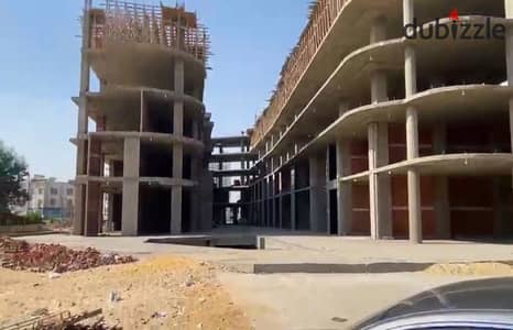 محل للبيع جاهز للمعاينة في مول 1o1 امام حدائق المهندسين