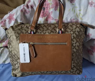 Tommy Hilfiger bag copy