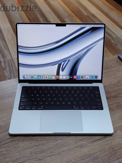 MacBook Pro (14-inch, M3 Pro, 2023) RAM 18 GB SSD 512GB