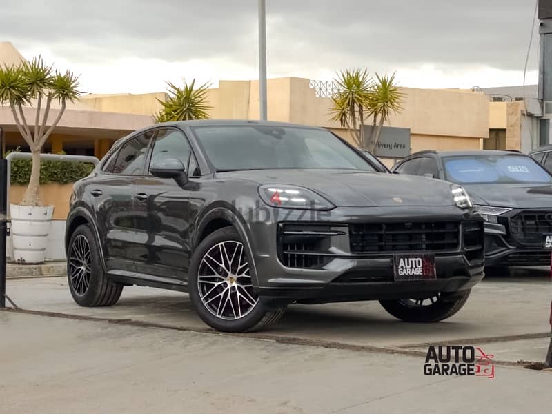 Porsche Cayenne Coupe 2024 wakil 0