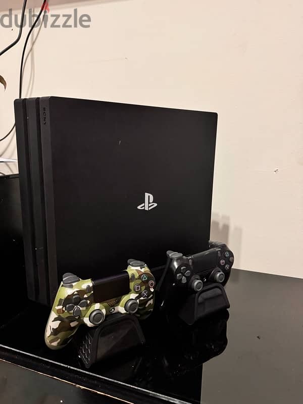 PS4 Pro 1TB للبيع 1