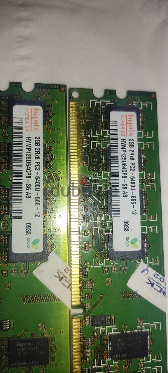 رامات DDR2 هاينكس نفس الباص بحالة ممتازة 4 جيجا 3