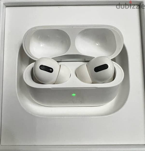 Apple AirPods Pro 0