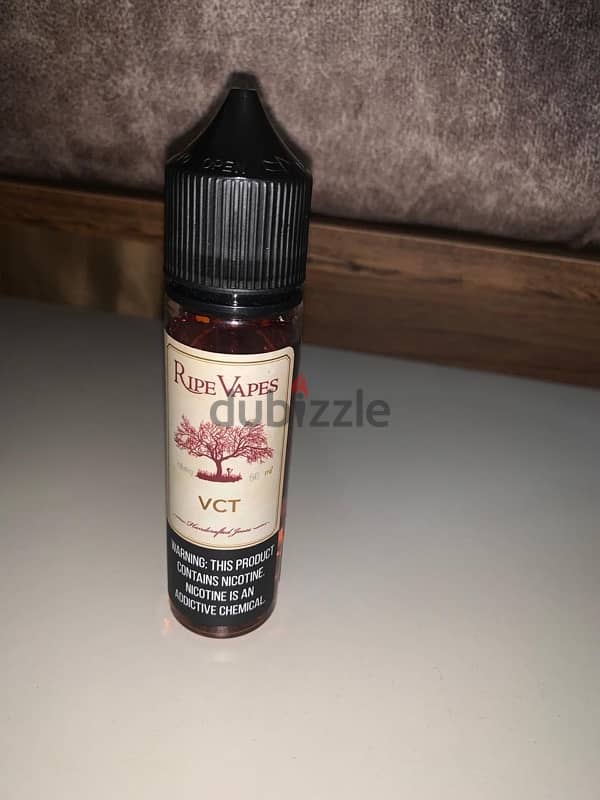 فيب اكستريم برو 2 بحاله الزيرو بمشتملاتها + Ripe Vapes VCT (Original) 1