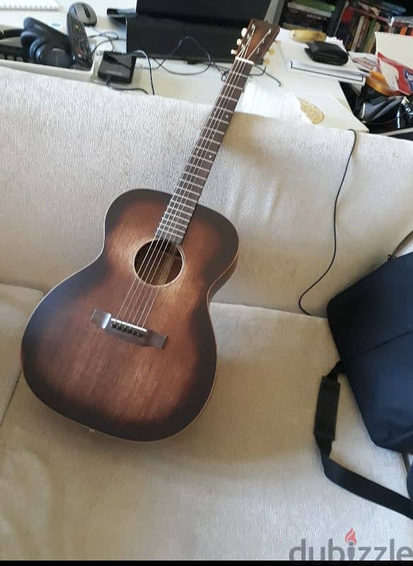 Martin StreetMaster 000-15M with Gig Bag 2