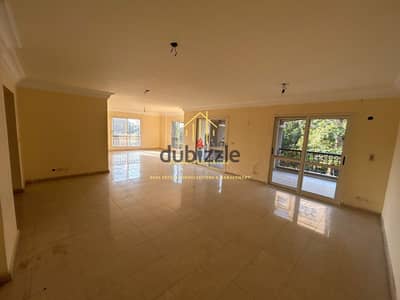 Apartment for sale in Madinaty  a reasonable price, area 265 m, view of the villas and garden, prime location in front of the club and Open