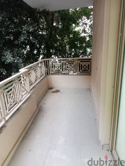 Sunny Clean FLat In Maadi EL Sarayat Cairo