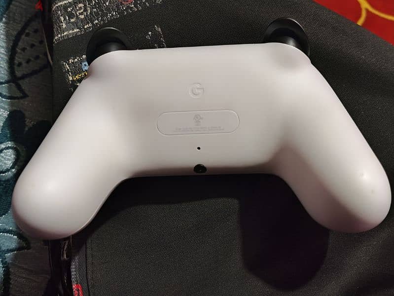 Google Stadia controller 1