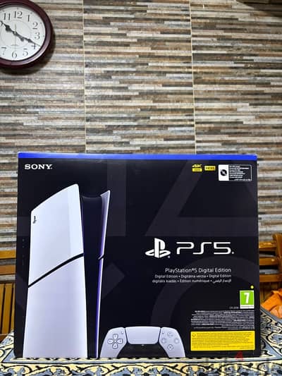 للبيع  Ps5 slim digital edition جديدة  من الكويت