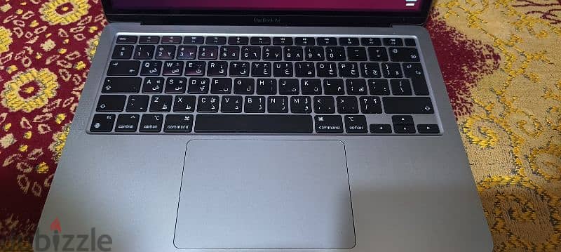 MACBOOK AIR M1 2020 - LIKE NEW 1