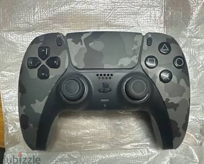 controller ps5 with cartoon