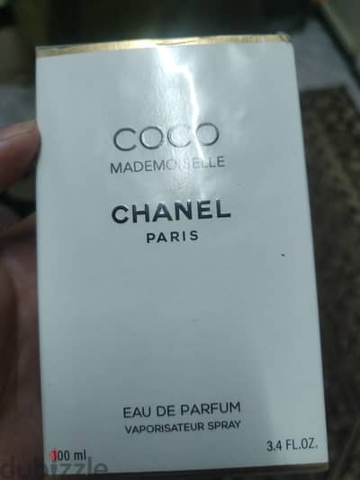 channel Coco madmosille original with par code and serial number