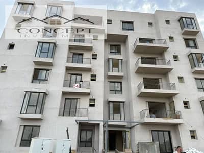 For Sale Apartment  Ground + Garden 3 Bedrooms In O West - Sheikh Zayed