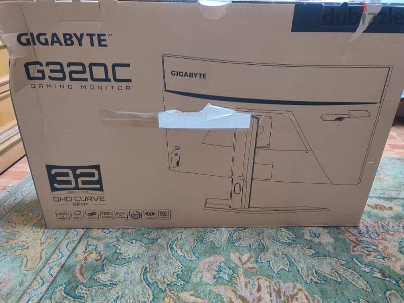 GIGABYTE  G32QC Gaming Monitor 4