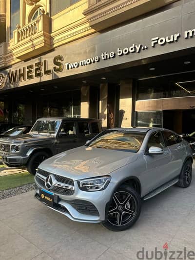 Mercedes-Benz GLC 300e 2022 بحالة الزيرو