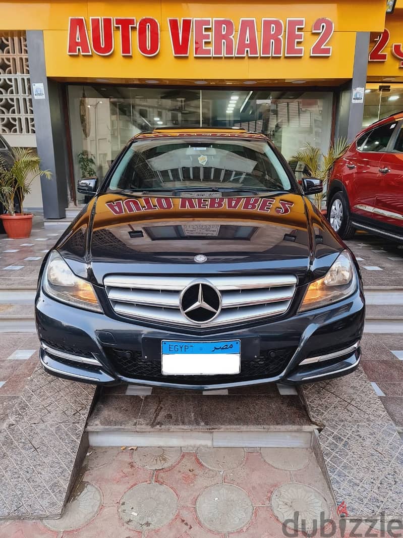 2013  Mercedes-Benz C180 Avantgarde 0