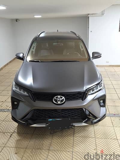 Toyota Fortuner 2023