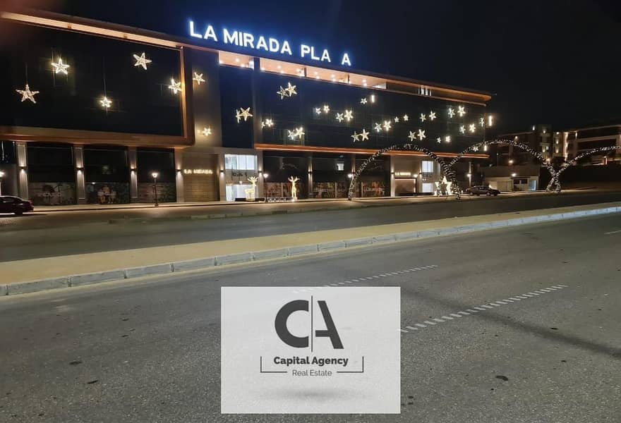 clinic 180m fully finished for rent in la Mirada mall new cairo 0