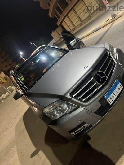 Mercedes-Benz GLK 350 2011