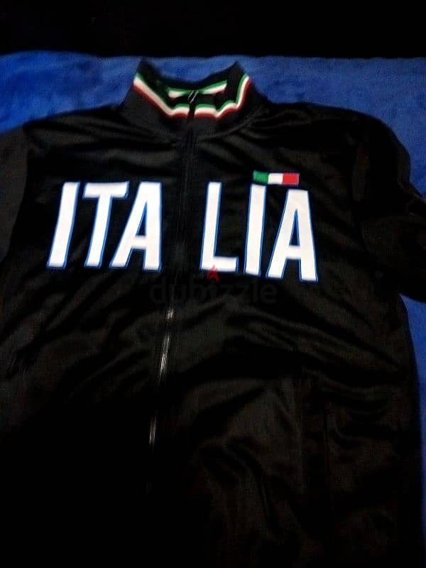 VINTAGE ITALIAN JACKET 1