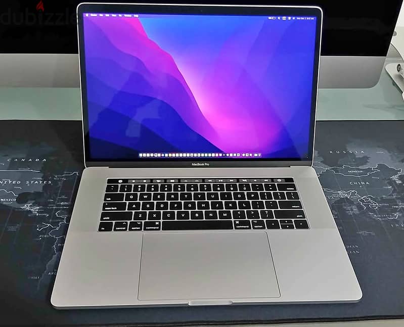 MAC BOOK PRO 2017 0