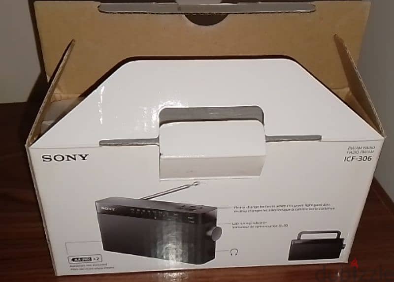 للبيع راديو Sony ICF-306 2