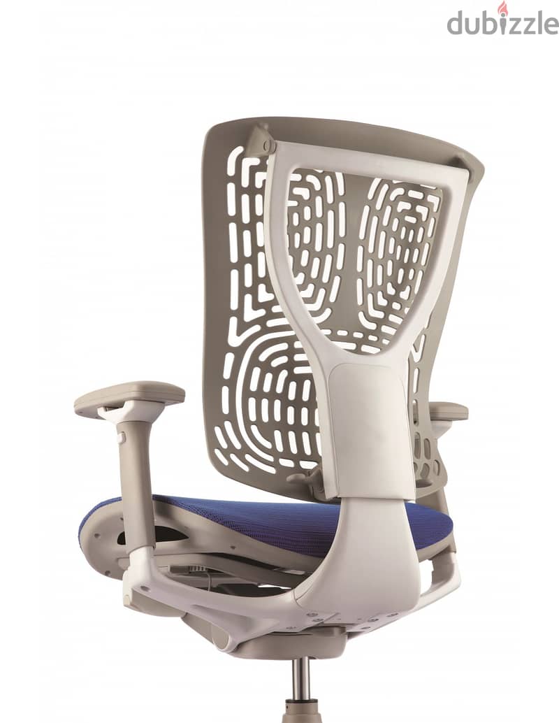 Ergohuman Nail-P Herman Miller Ikia office chair 4