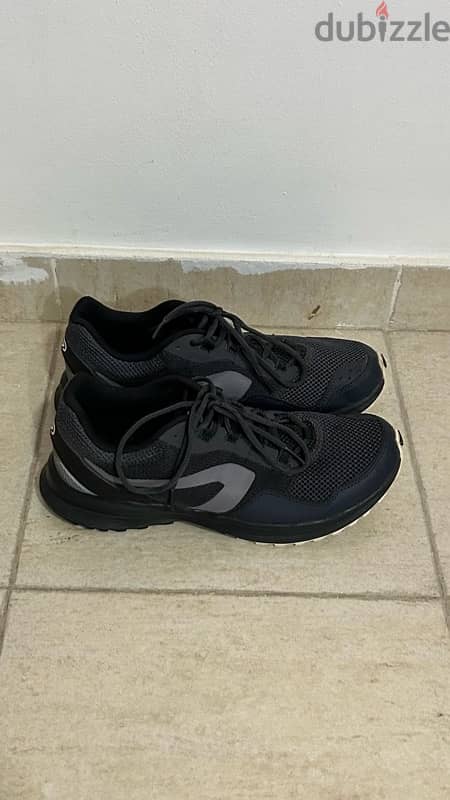 running shoes 2
