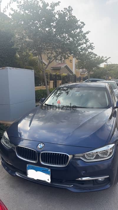 BMW 318 2018