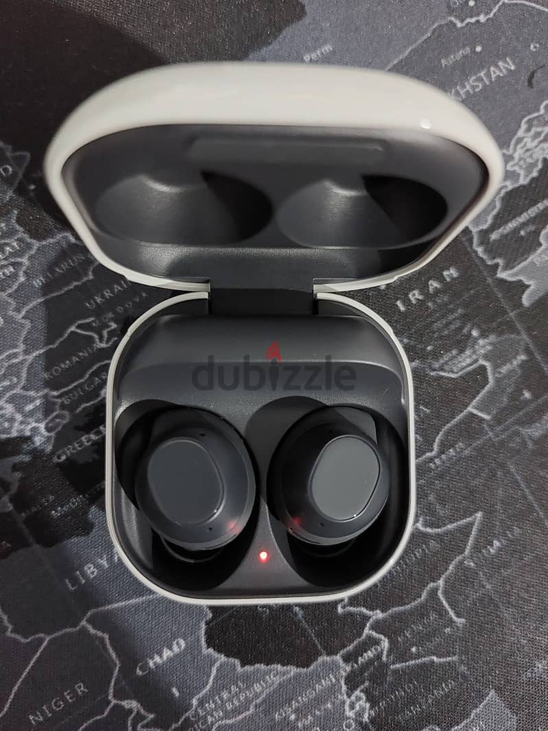 Samsung Galaxy Buds FE 8