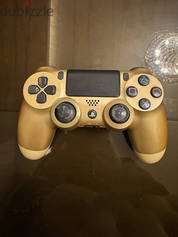 PS4 CONTROLLER 0