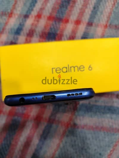 realme 6 128/8 RAM