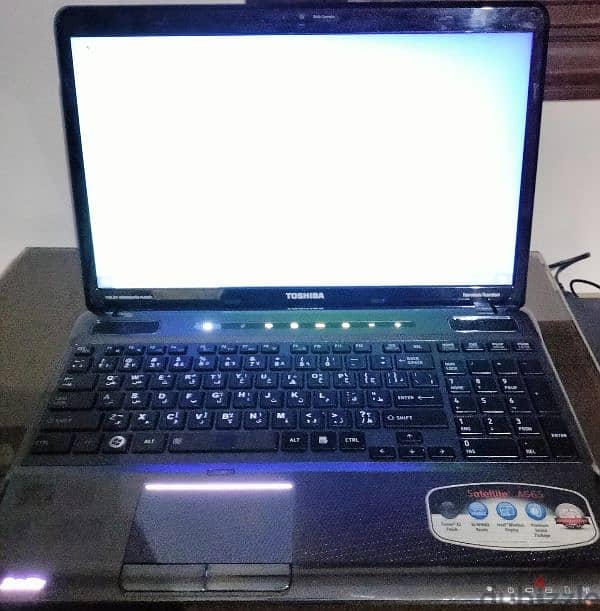 لاب توب Toshiba satellite A665 7