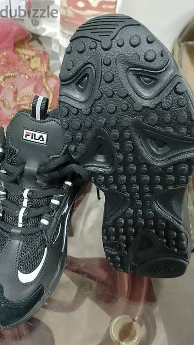 كوتش FiLA وارد امريكا