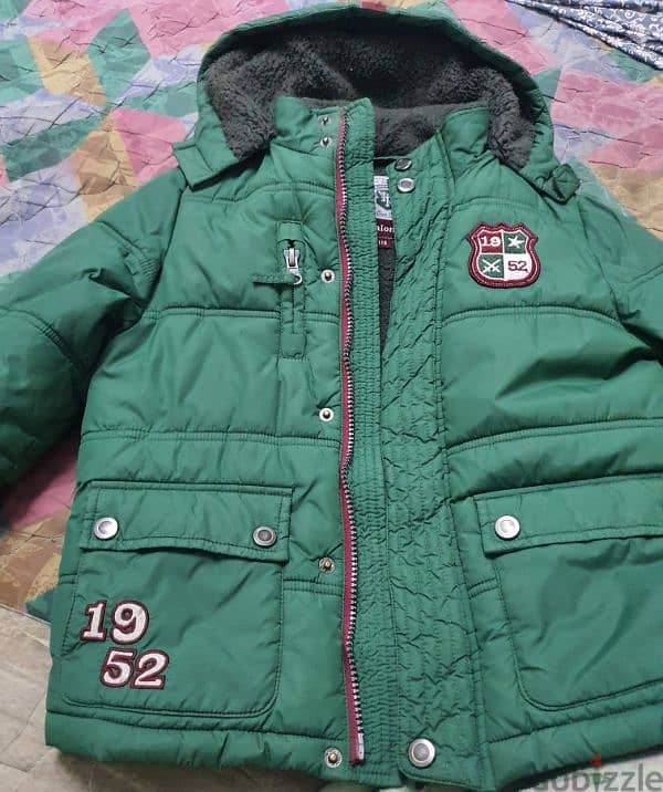 Olive green imported jacket (as new ) size 3-6 years 3