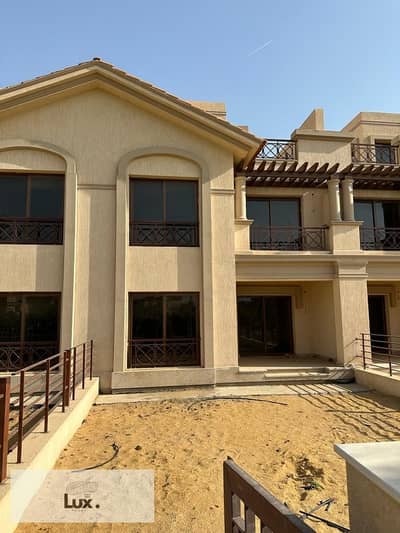 New Year's Eve villa for sale in Madinaty at a special price, total contract 17,637,000, F3 townhouse model, delivery within 2033