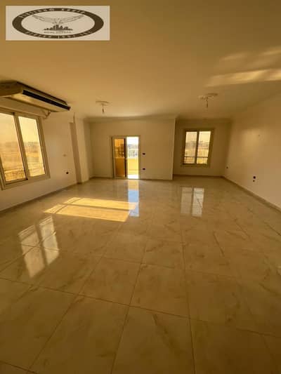 Apartment for sale in Fifth Settlement, Choueifat, with air conditioning, near the 90th and Downtown  Prime Location Super deluxe finishing