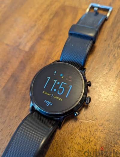 Fossil Smartwatch gen 5 Carlyle HR للبيع او البدل