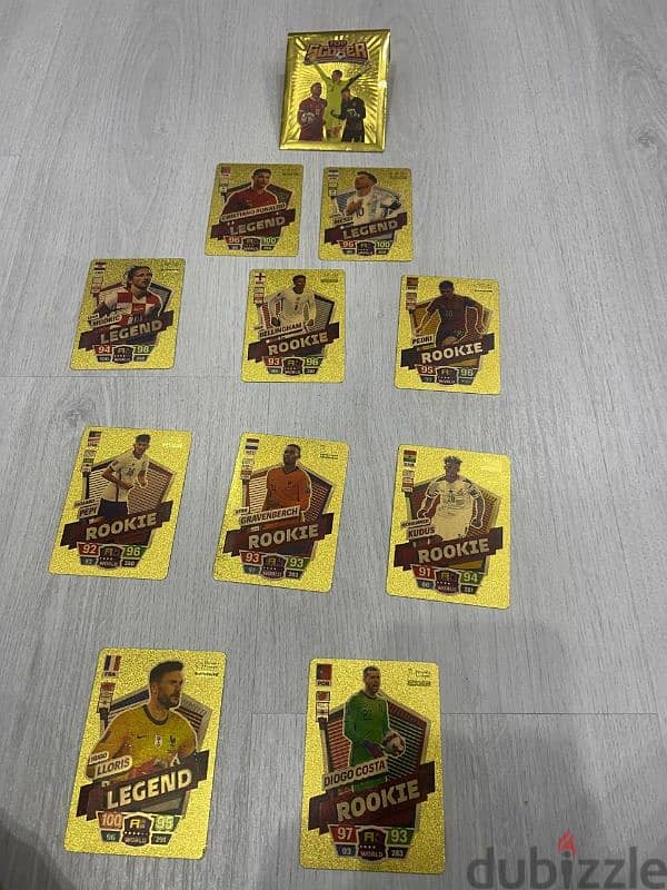 football/soccer  trading cards 0