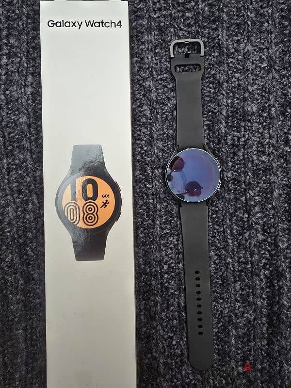 Samsung Galaxy watch 4 1