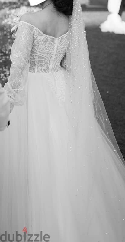 wedding dress - La Novia 4