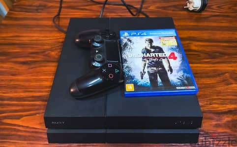 Playstation 4 | 1 Terabyte + Uncharted 4 + EAFC24  + usb charger cable