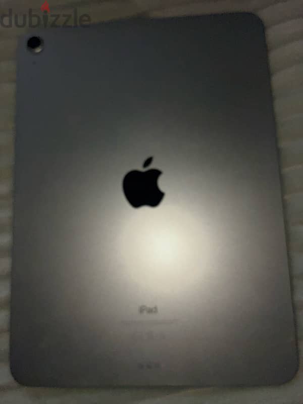 iPad Air 4th generation. . 10.9 inch… WiFi. . 2