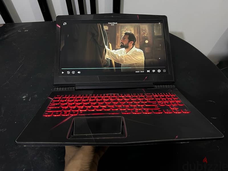 Lenovo legion Y520  gaming laptop i5-7300HQ SSD 128 1TB HDD GTX 1050 2