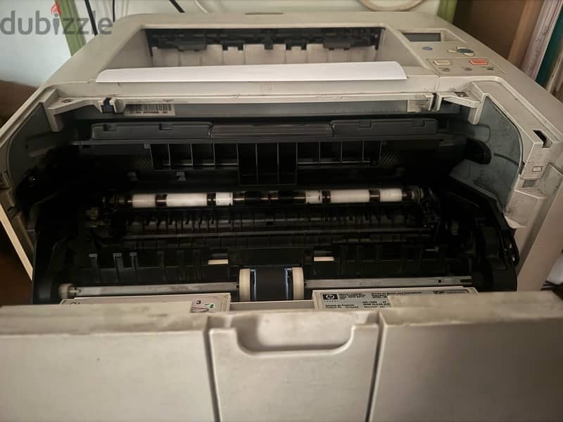 طابعه hp laser jet 5200 2