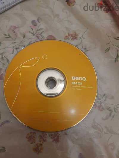 cd BENQ    700 MB