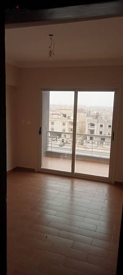 Apartment for rent in Dar Misr Al Qarnful Compound near the southern 90th Street