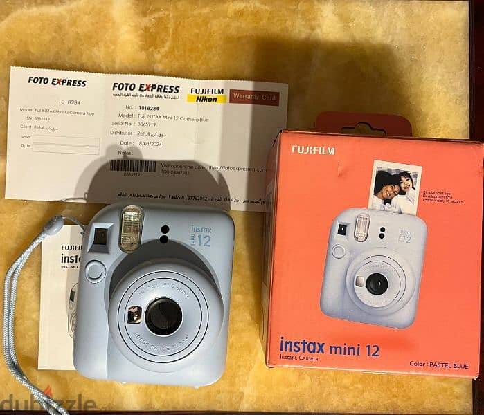 instax Fujifilm Mini 12 0