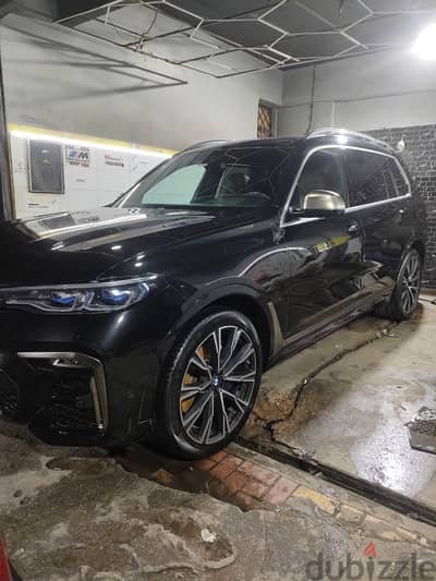 BMW X7 2021