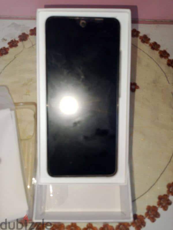 هاتف oppo A3 جديد للبيع 0